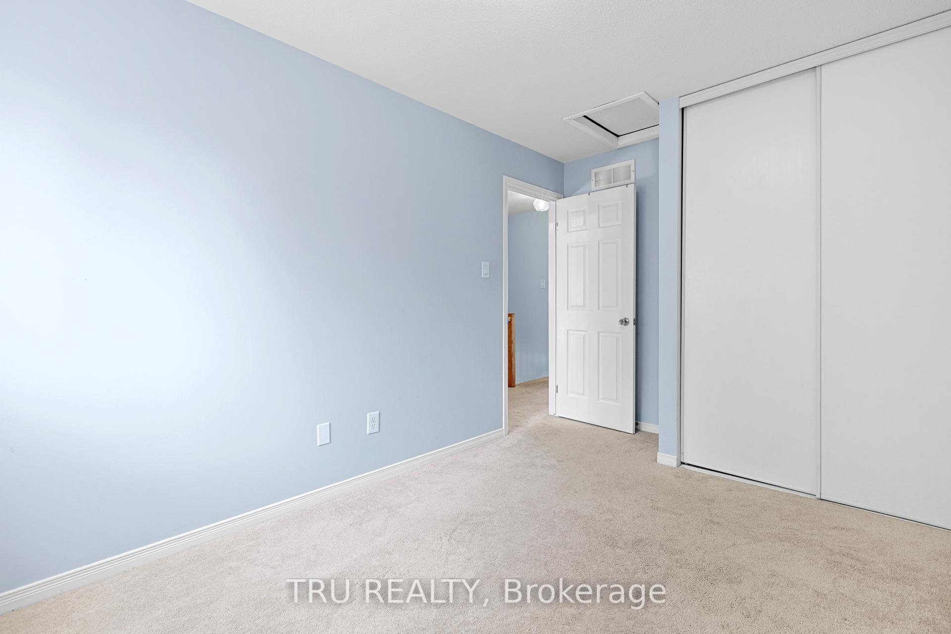 Photo 17 of 244 Stoneway Drive, Ottawa, Barrhaven East — HOMEH