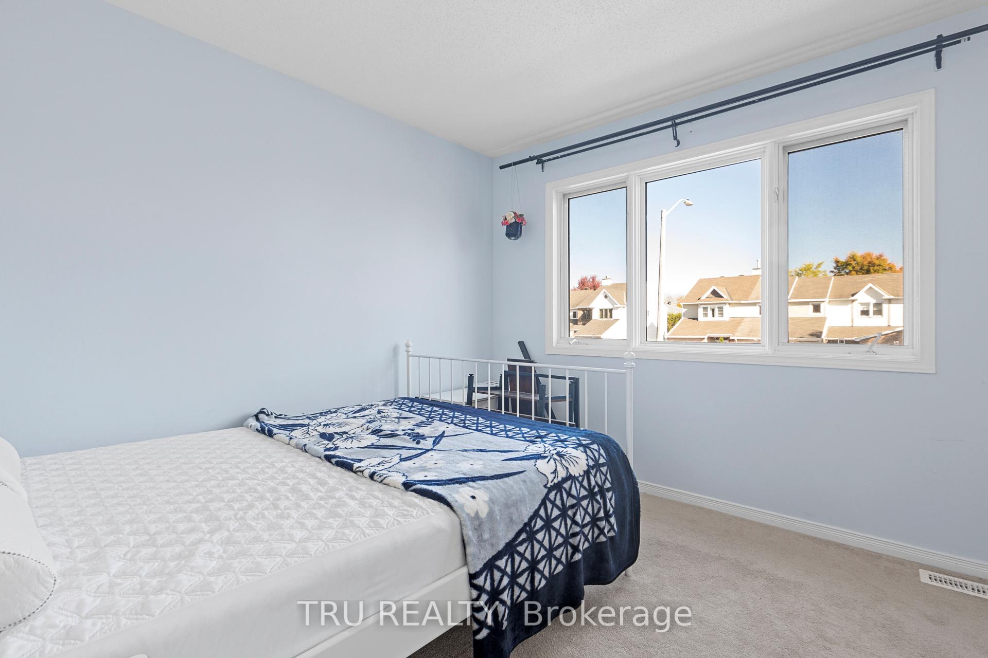 Photo 25 of 244 Stoneway Drive, Ottawa, Barrhaven East — HOMEH
