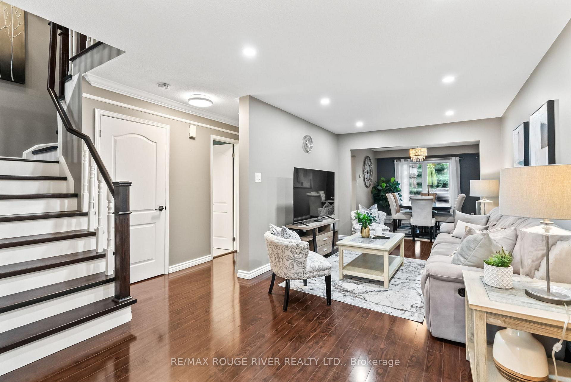 Photo 6 of 135 Timber Mill Avenue, Whitby, Williamsburg — HOMEH