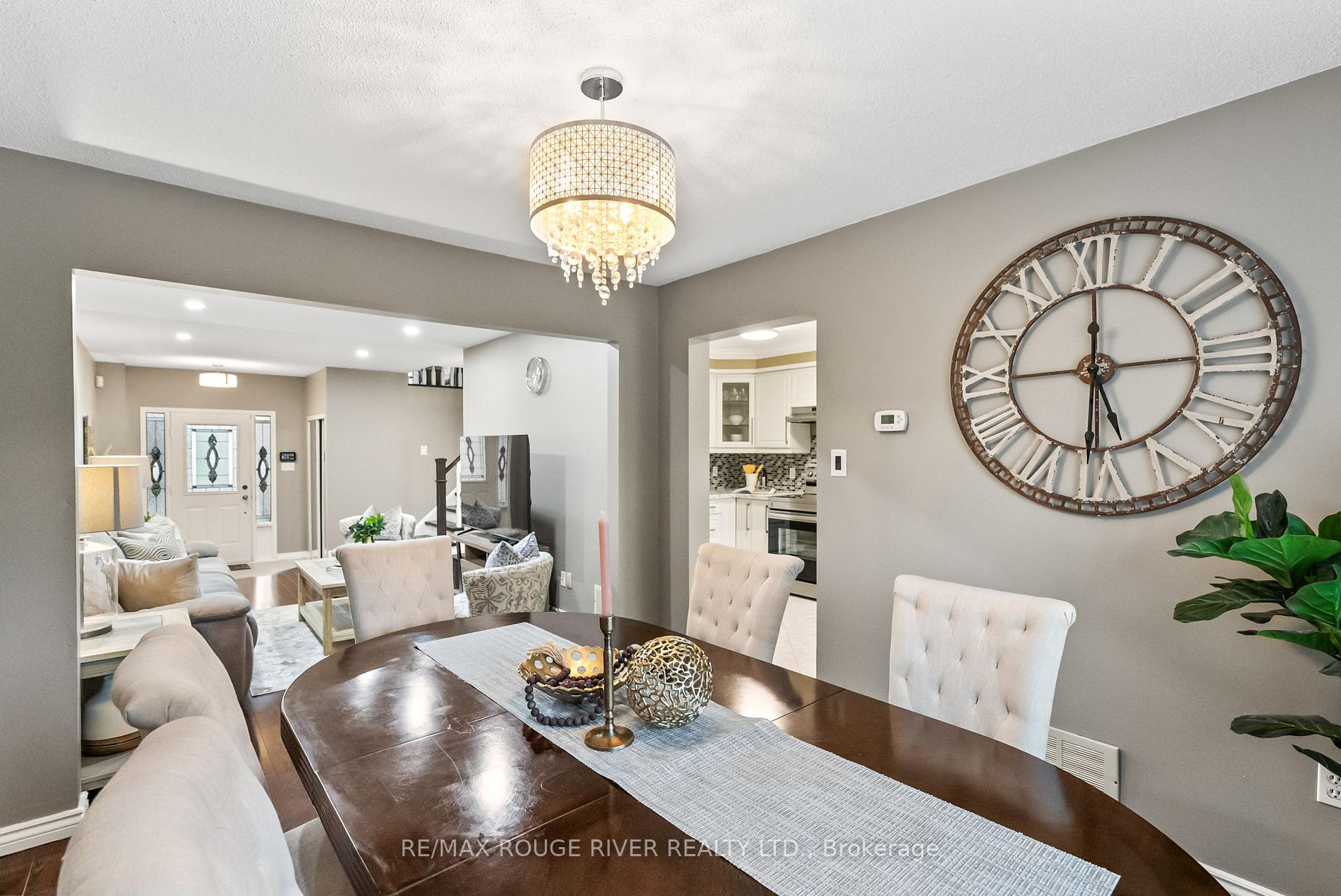 Photo 12 of 135 Timber Mill Avenue, Whitby, Williamsburg — HOMEH
