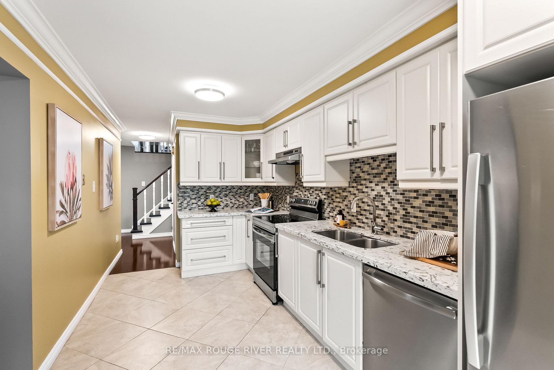 Photo 18 of 135 Timber Mill Avenue, Whitby, Williamsburg — HOMEH