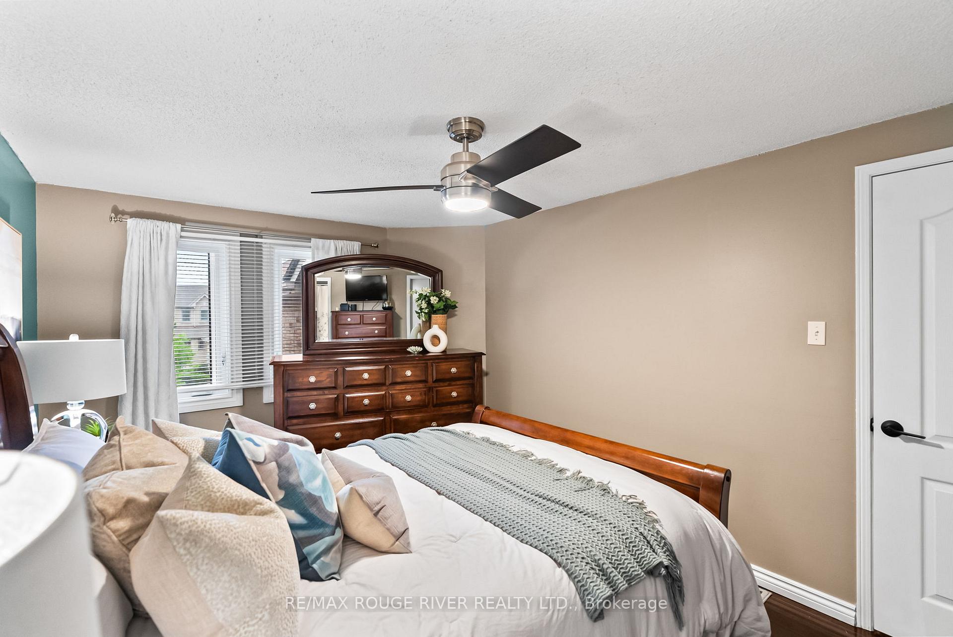 Photo 29 of 135 Timber Mill Avenue, Whitby, Williamsburg — HOMEH