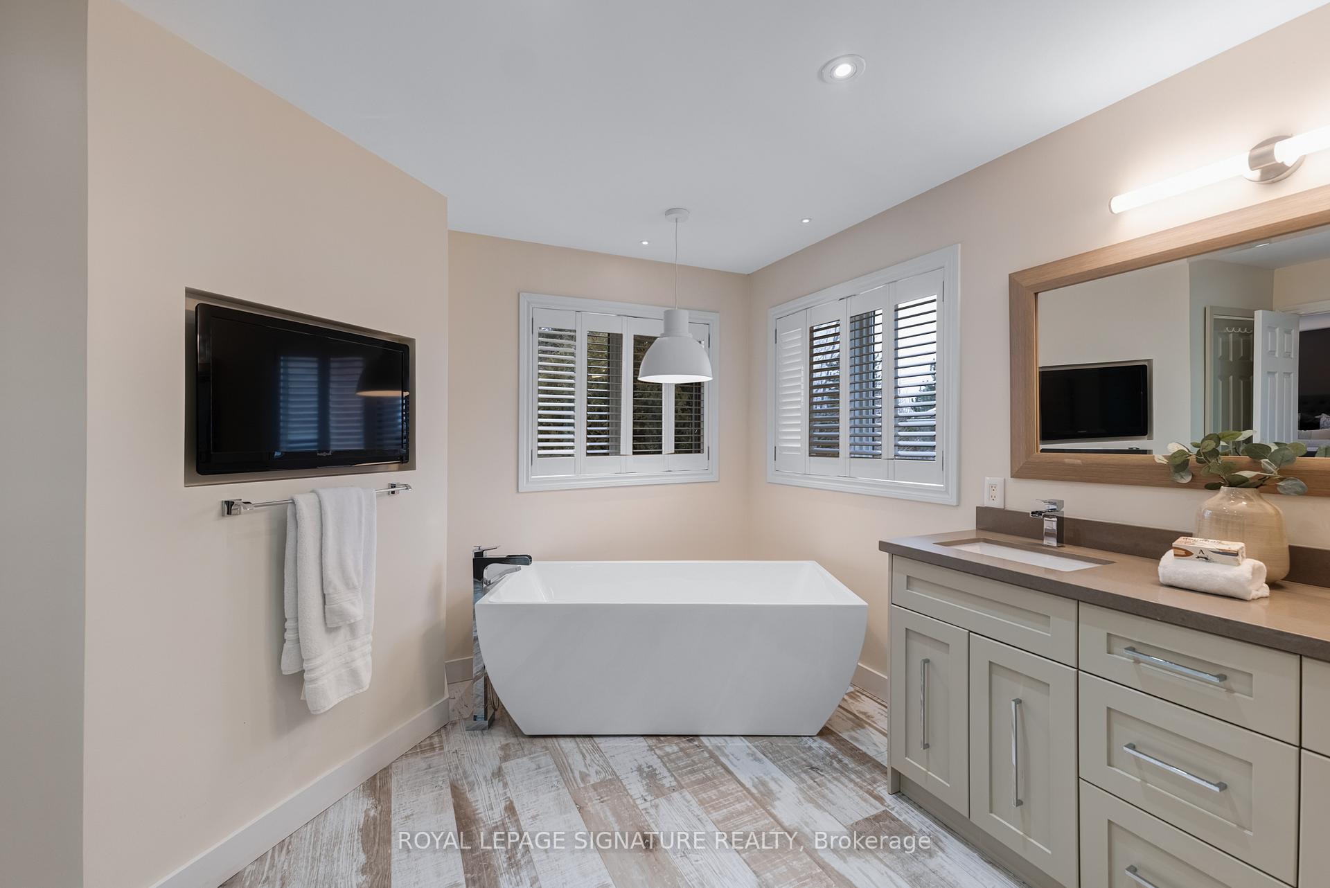 Photo 16 of 843 Primrose Court, Pickering, Liverpool — HOMEH