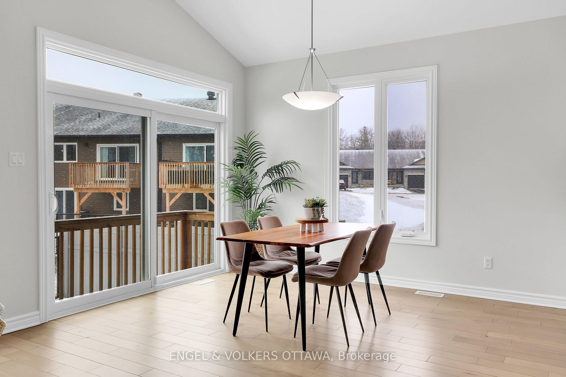 Photo 22 of 32 Seabert Drive, Arnprior — HOMEH