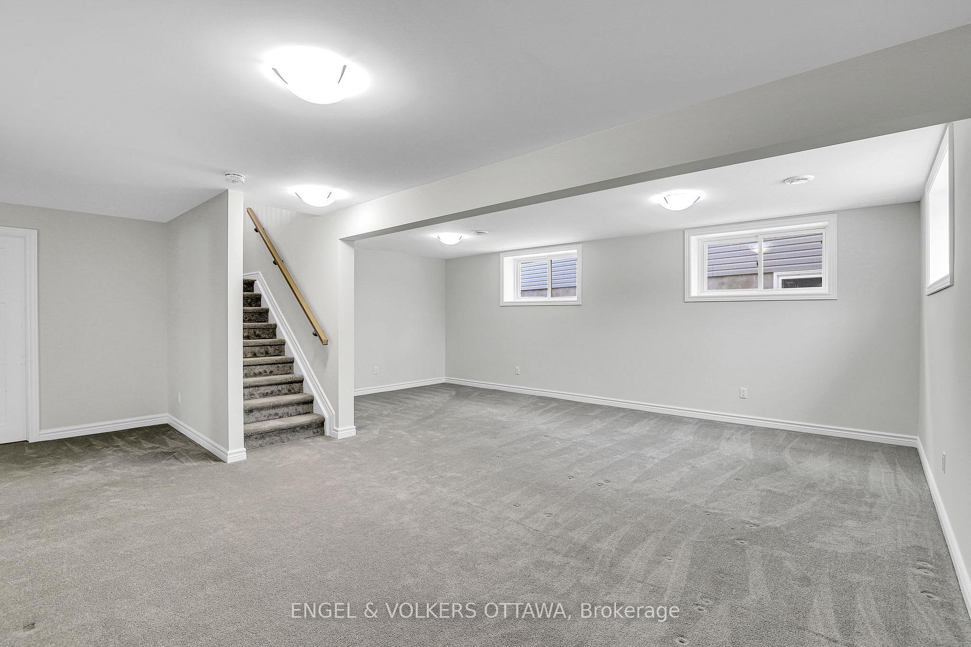 Photo 32 of 32 Seabert Drive, Arnprior — HOMEH