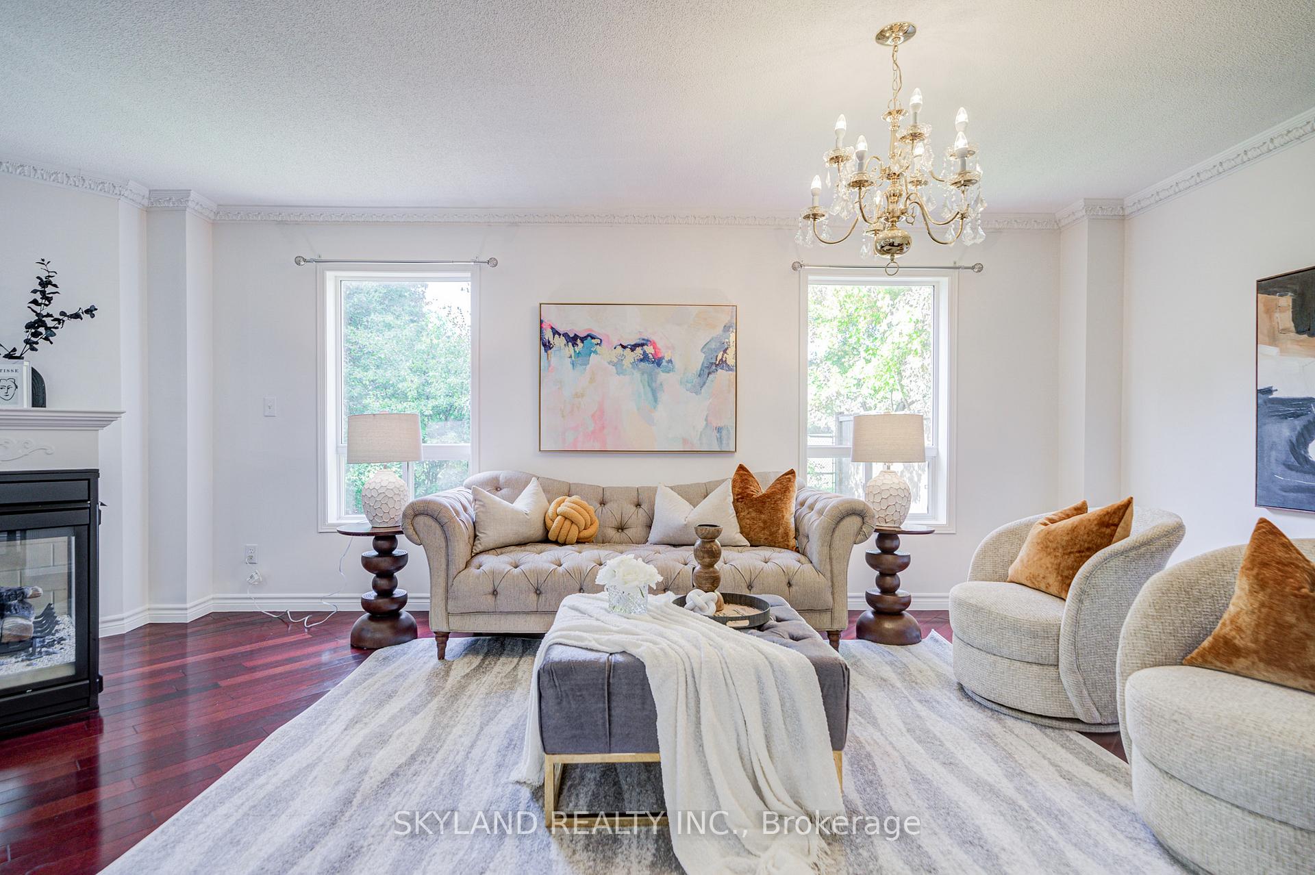 Photo 12 of 78 Monteith Crescent, Vaughan, Maple — HOMEH