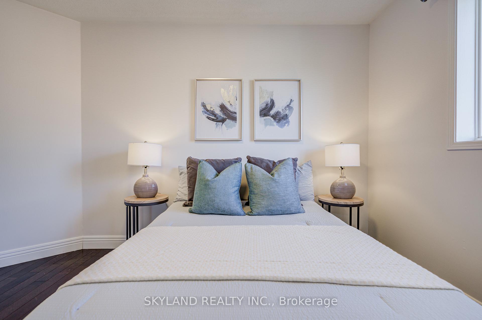 Photo 26 of 78 Monteith Crescent, Vaughan, Maple — HOMEH