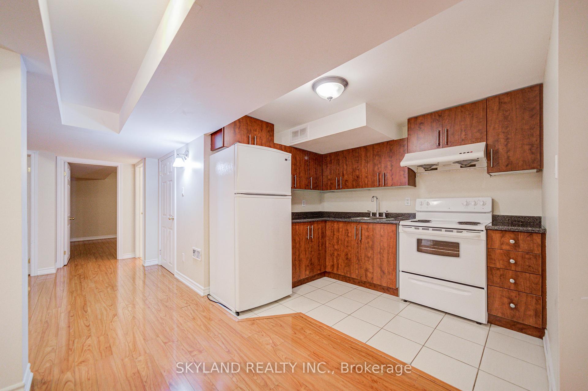 Photo 41 of 78 Monteith Crescent, Vaughan, Maple — HOMEH