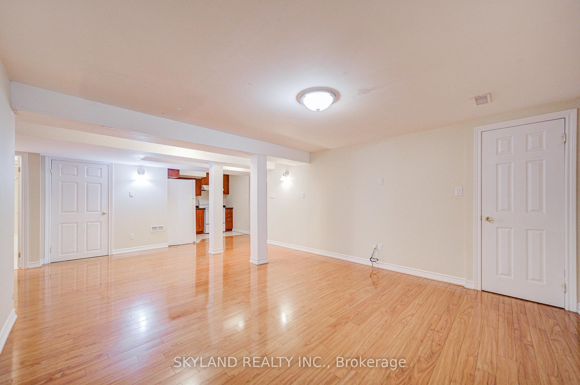 Photo 43 of 78 Monteith Crescent, Vaughan, Maple — HOMEH