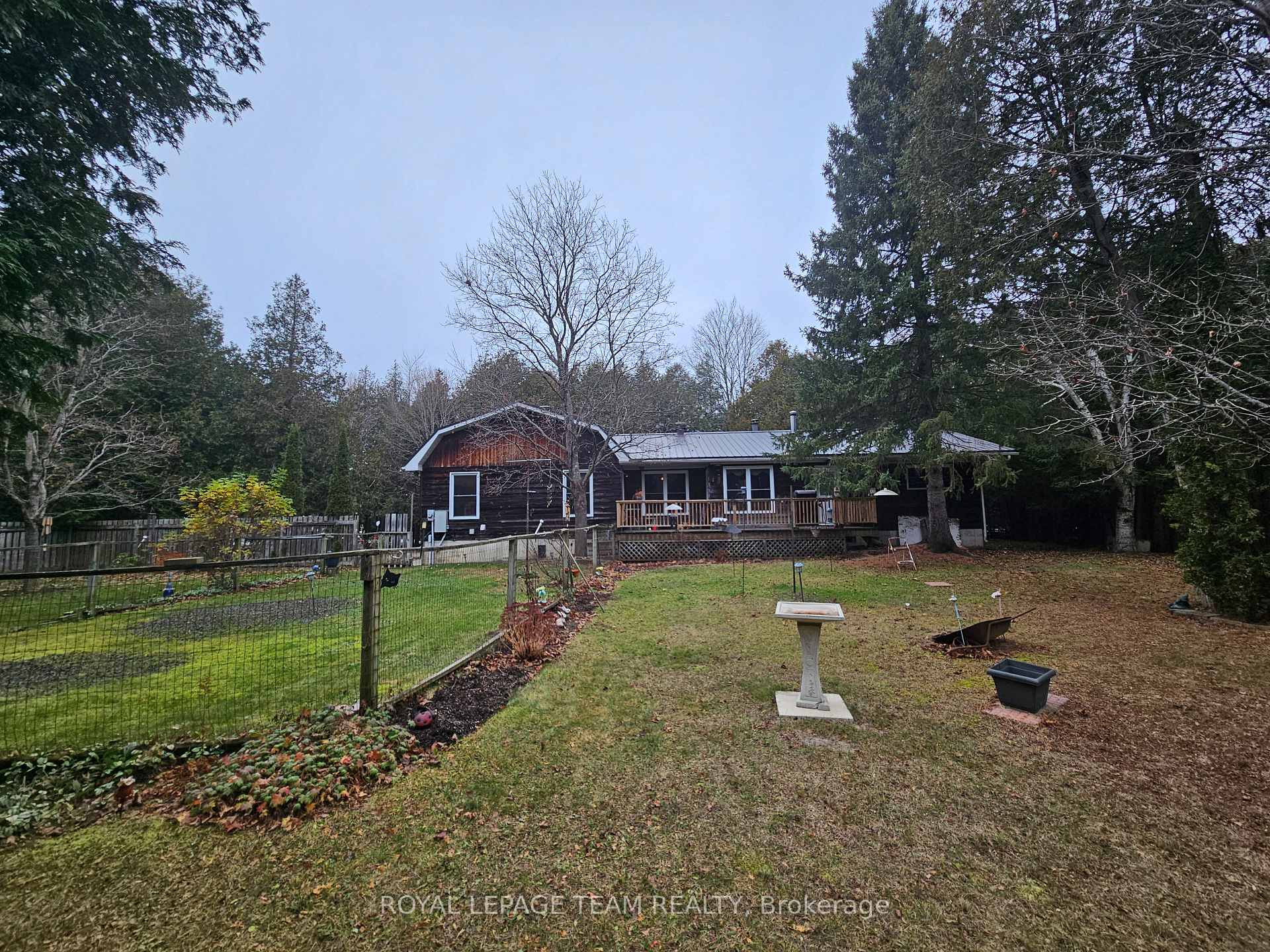 Front of 545 Richmond Road