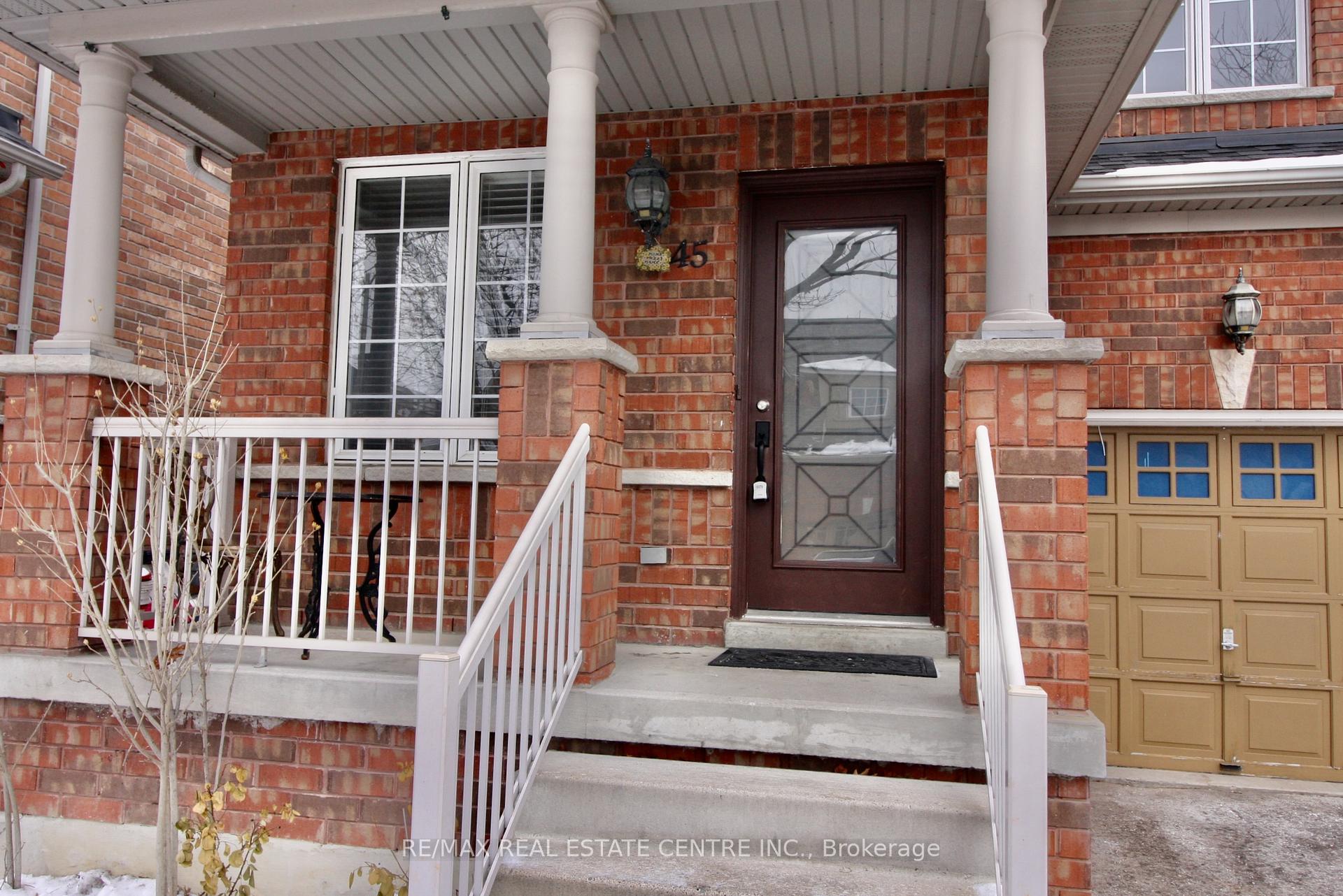 Photo 3 of 45 Lucerne Drive, Vaughan, Vellore Village — HOMEH