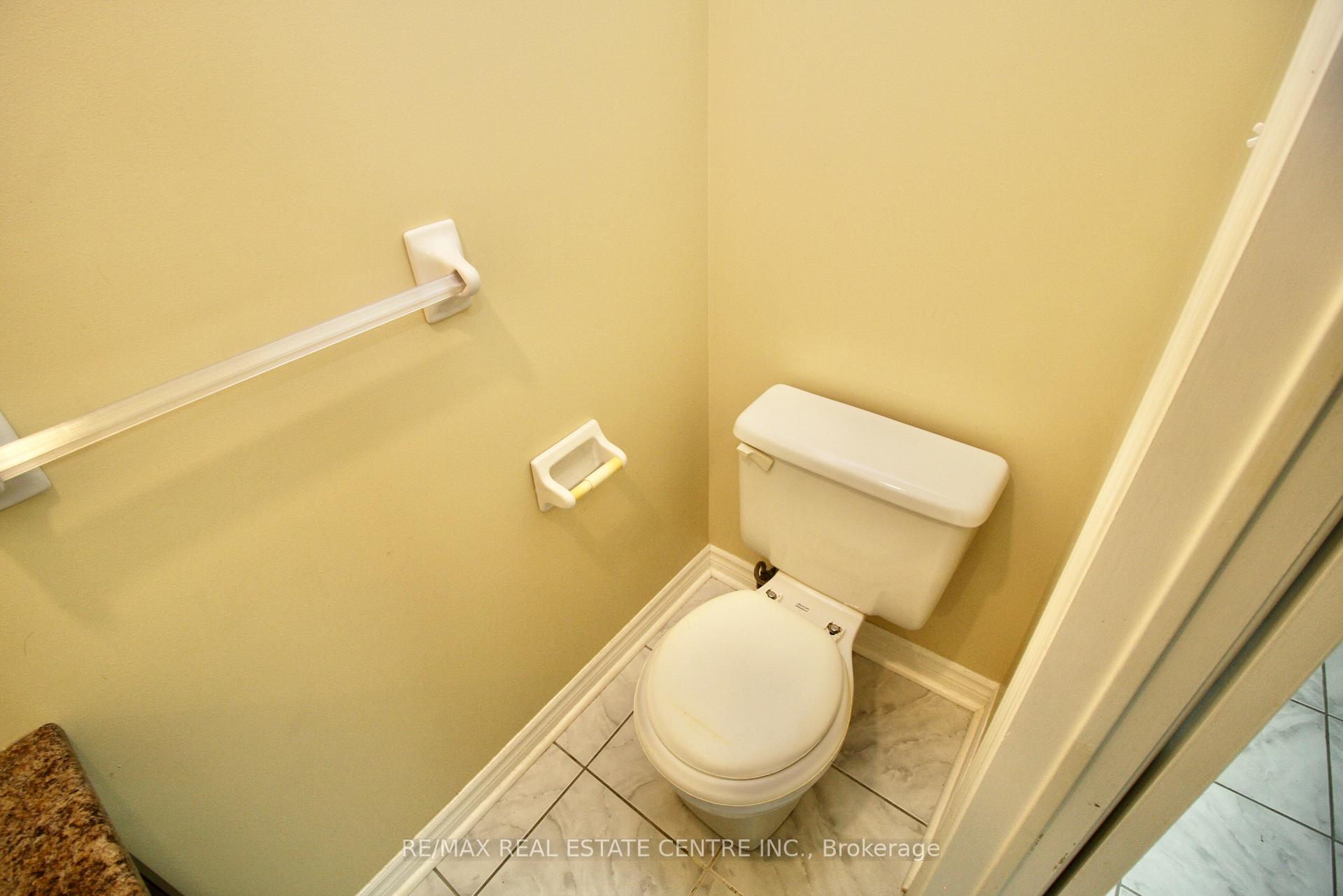 Photo 36 of 45 Lucerne Drive, Vaughan, Vellore Village — HOMEH
