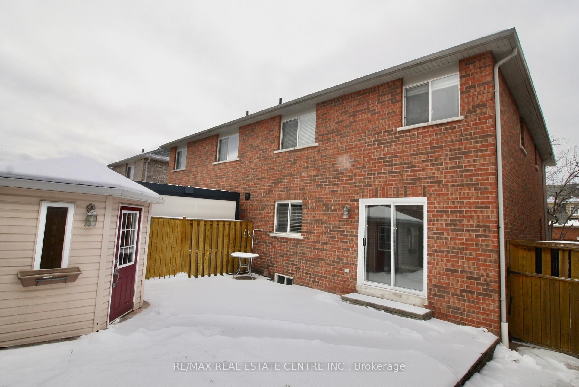Photo 38 of 45 Lucerne Drive, Vaughan, Vellore Village — HOMEH