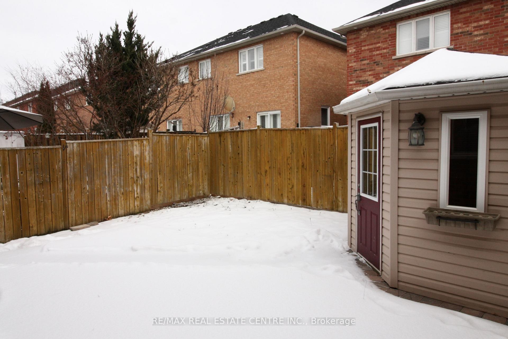 Photo 39 of 45 Lucerne Drive, Vaughan, Vellore Village — HOMEH