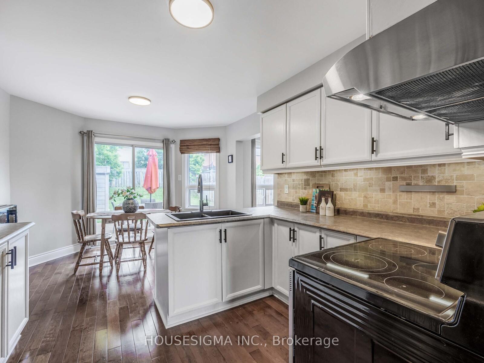 Photo 15 of 69 Sable Crescent, Whitby, Rolling Acres — HOMEH