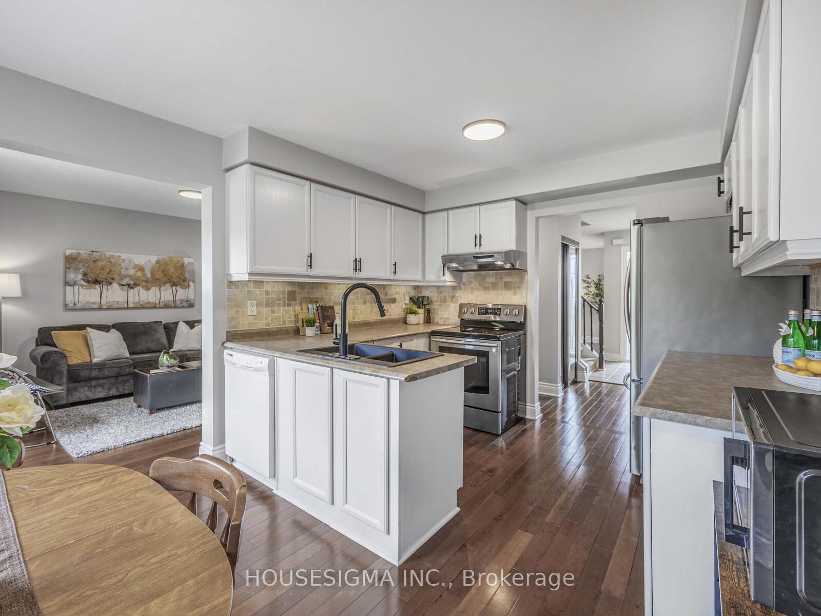 Photo 19 of 69 Sable Crescent, Whitby, Rolling Acres — HOMEH