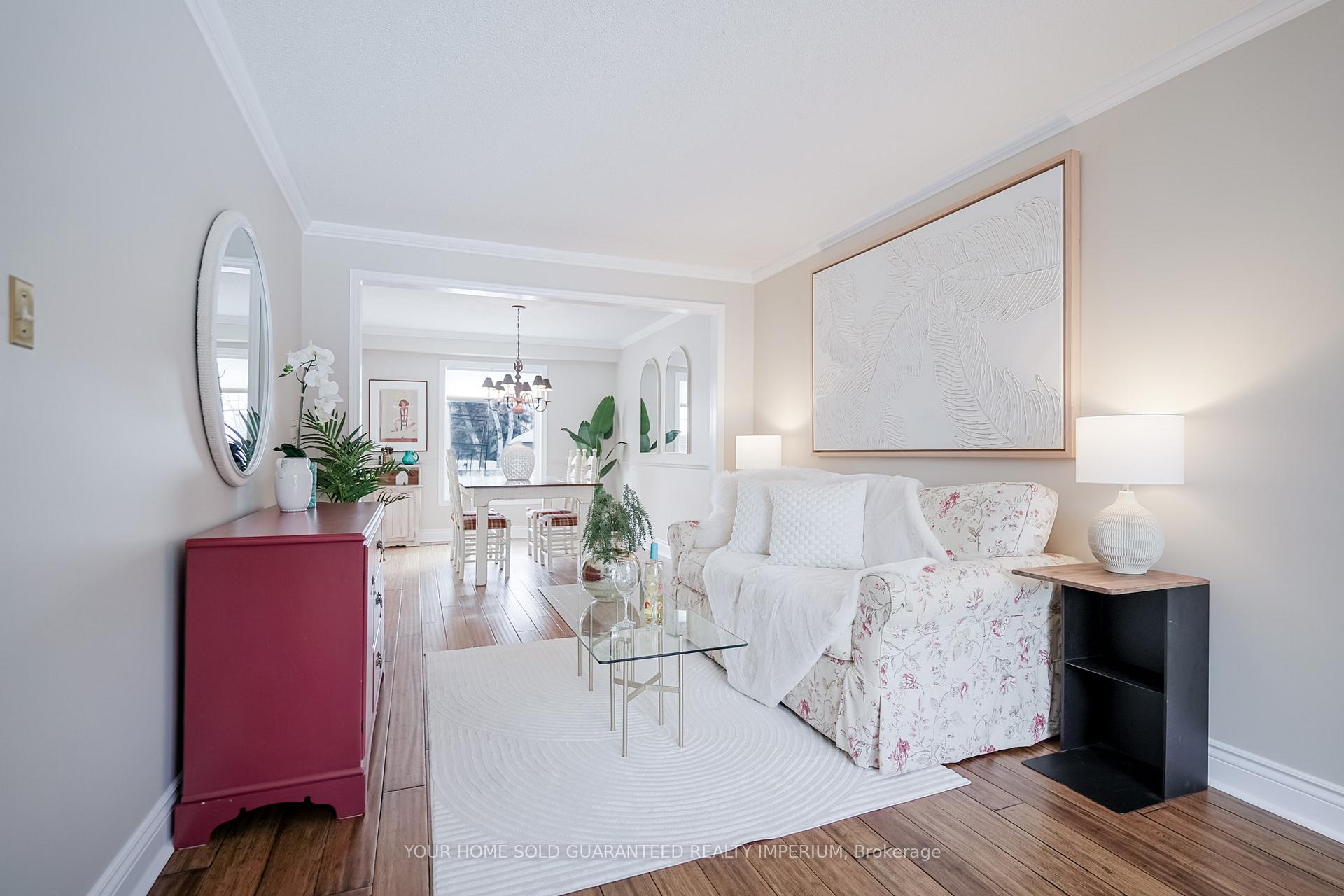 Photo 3 of 773 Stonepath Circle, Pickering, Amberlea — HOMEH