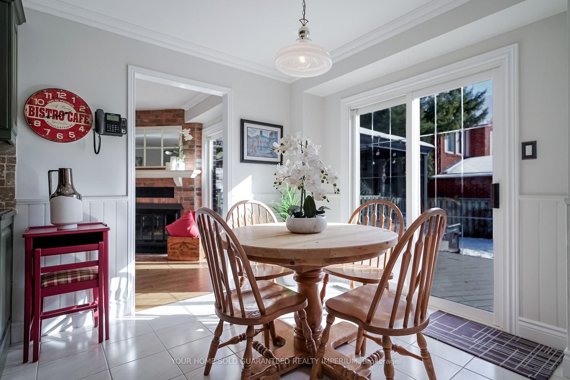 Photo 9 of 773 Stonepath Circle, Pickering, Amberlea — HOMEH