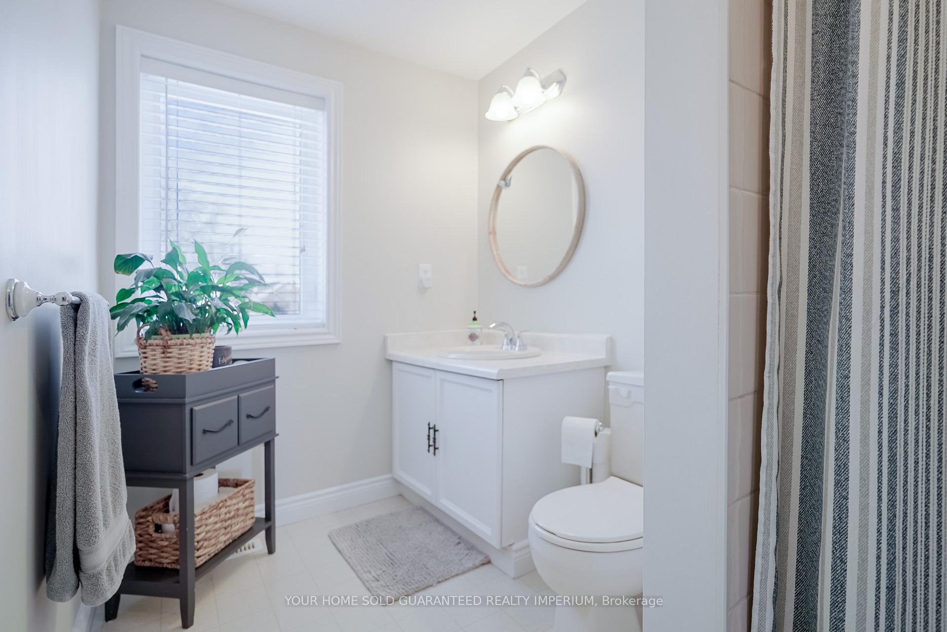 Photo 24 of 773 Stonepath Circle, Pickering, Amberlea — HOMEH