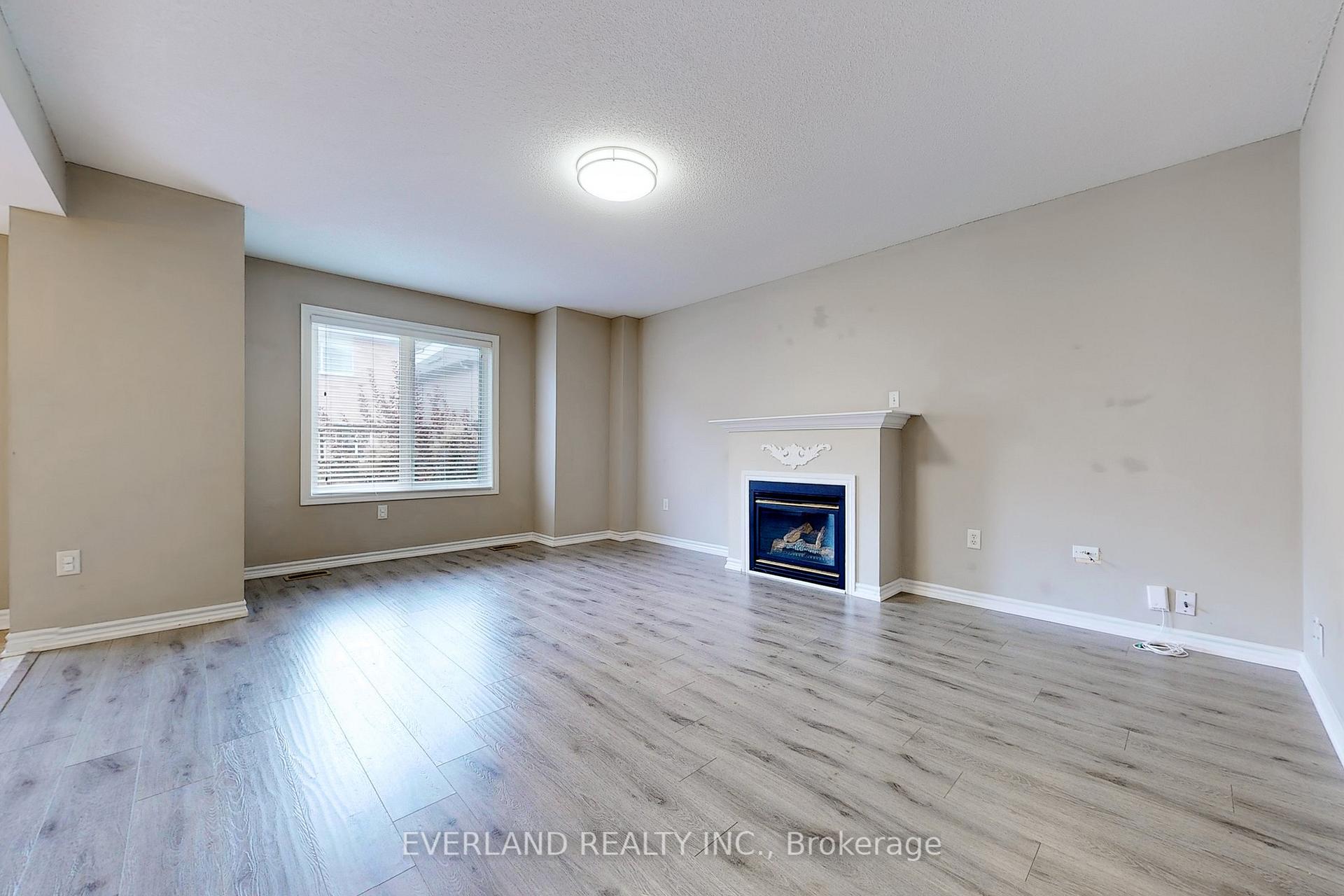 Photo 6 of 176 Adventure Crescent, Vaughan, Vellore Village — HOMEH