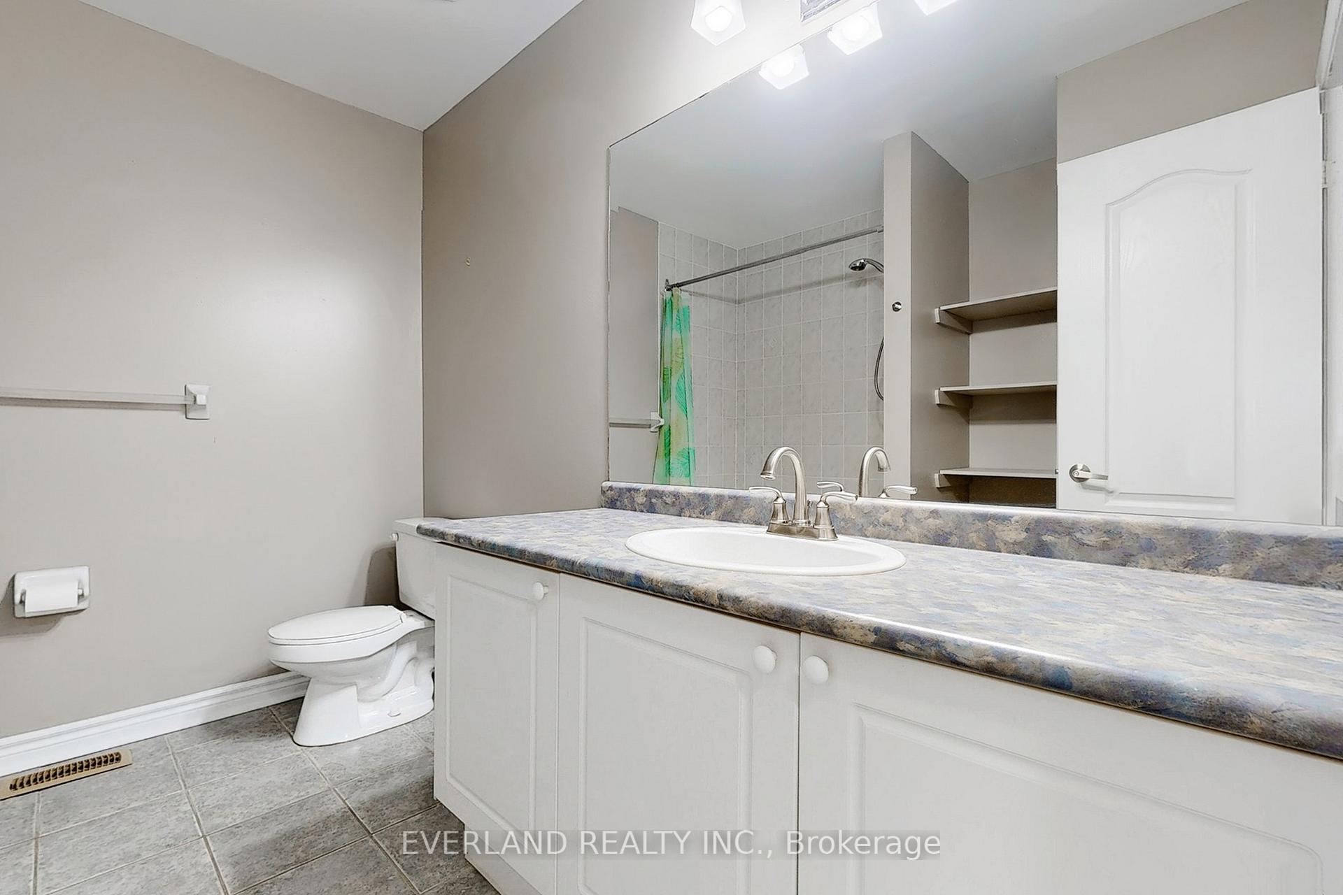 Photo 24 of 176 Adventure Crescent, Vaughan, Vellore Village — HOMEH