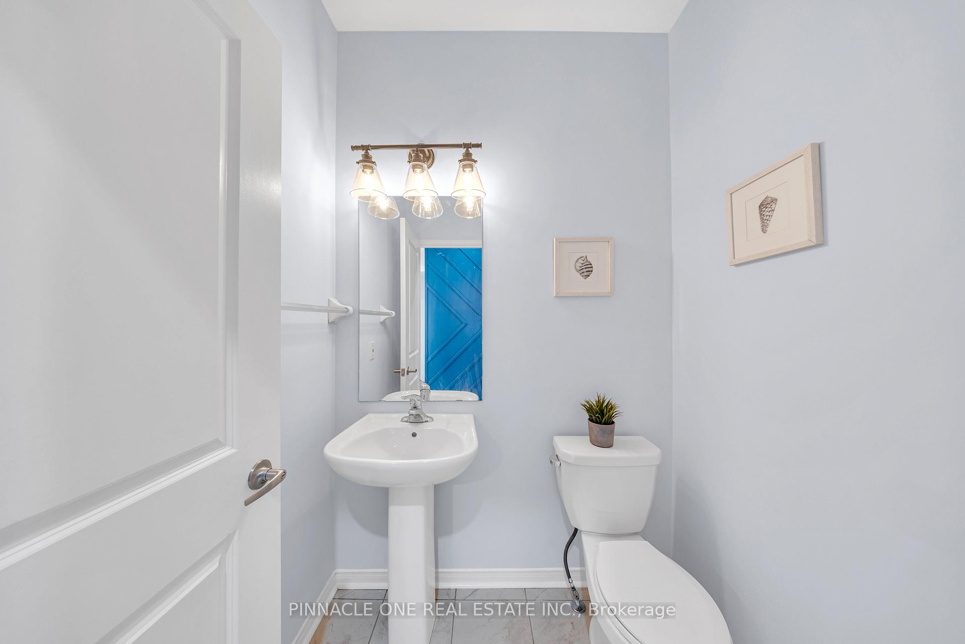 Photo 11 of 1042 Byron Street N, Whitby, Williamsburg — HOMEH