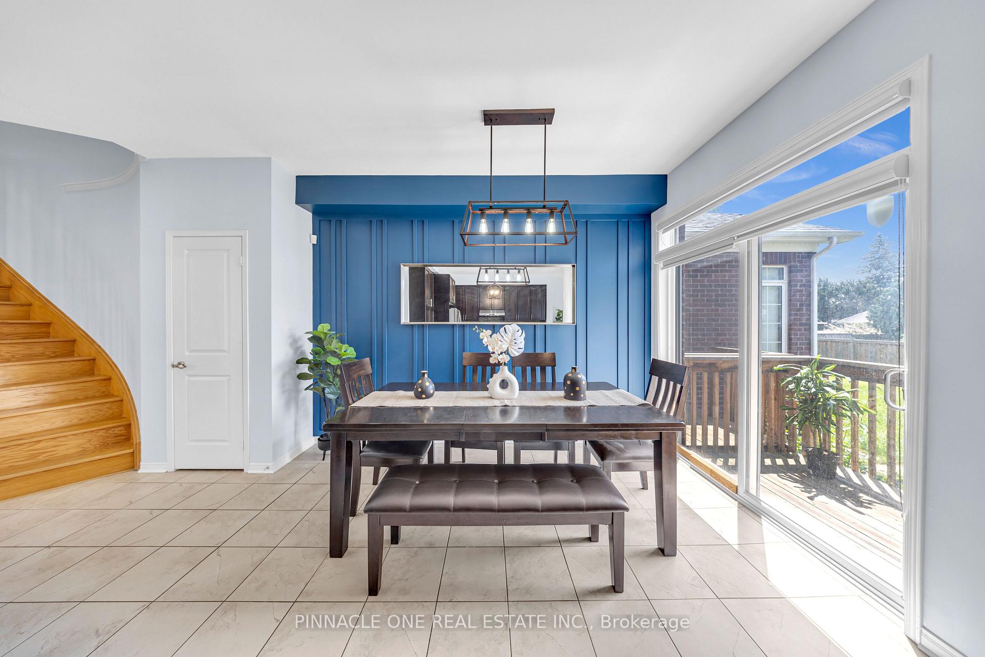 Photo 20 of 1042 Byron Street N, Whitby, Williamsburg — HOMEH