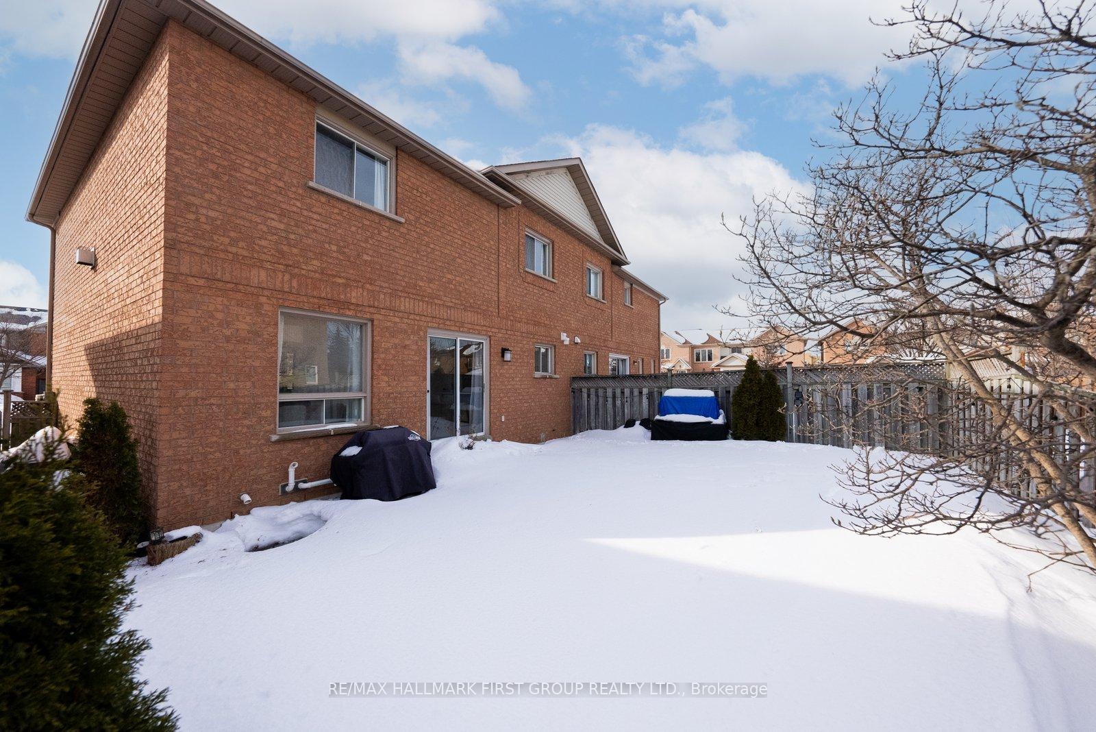Photo 32 of 1547 Arcadia Square, Pickering, Amberlea — HOMEH