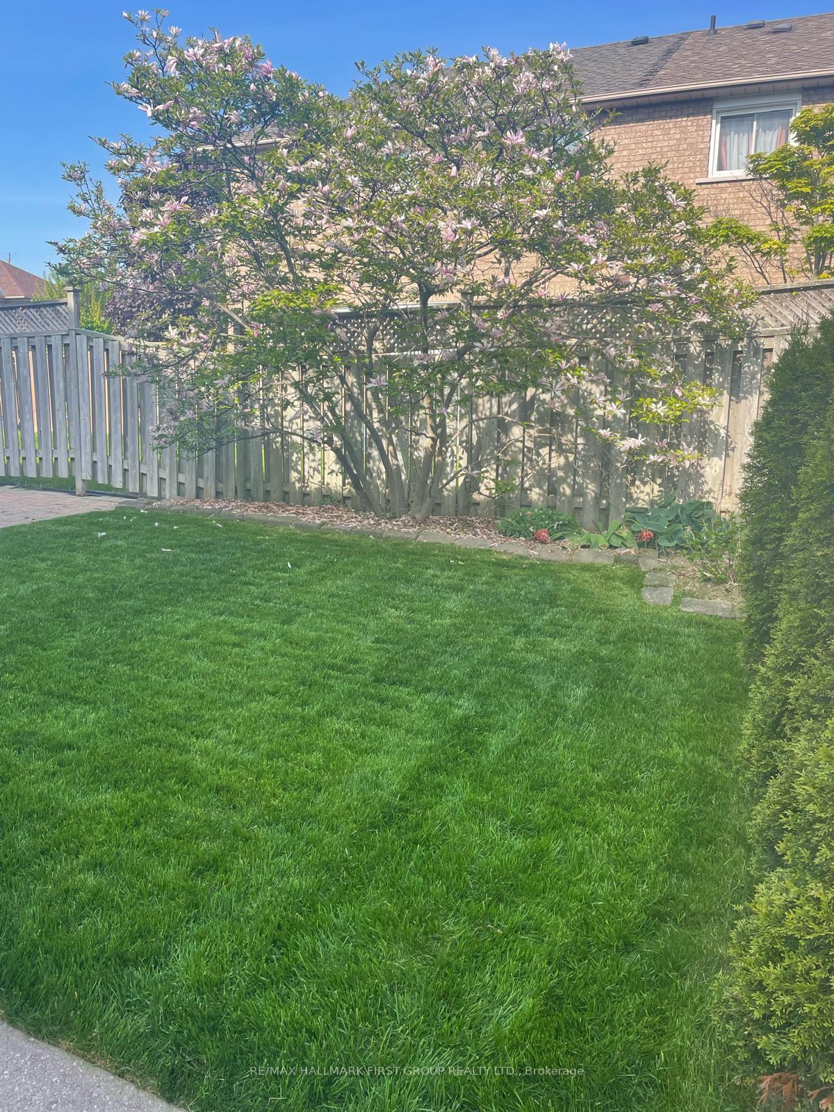 Photo 39 of 1547 Arcadia Square, Pickering, Amberlea — HOMEH