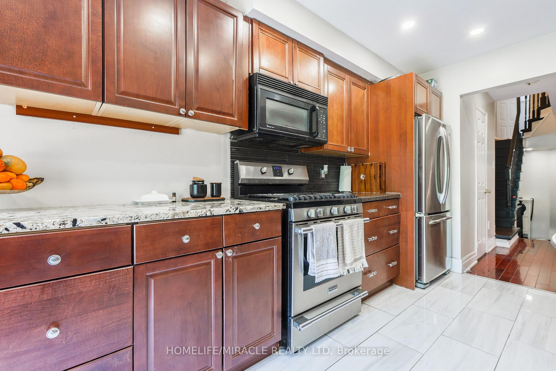 Photo 13 of 66 Teddington Crescent, Whitby, Pringle Creek — HOMEH