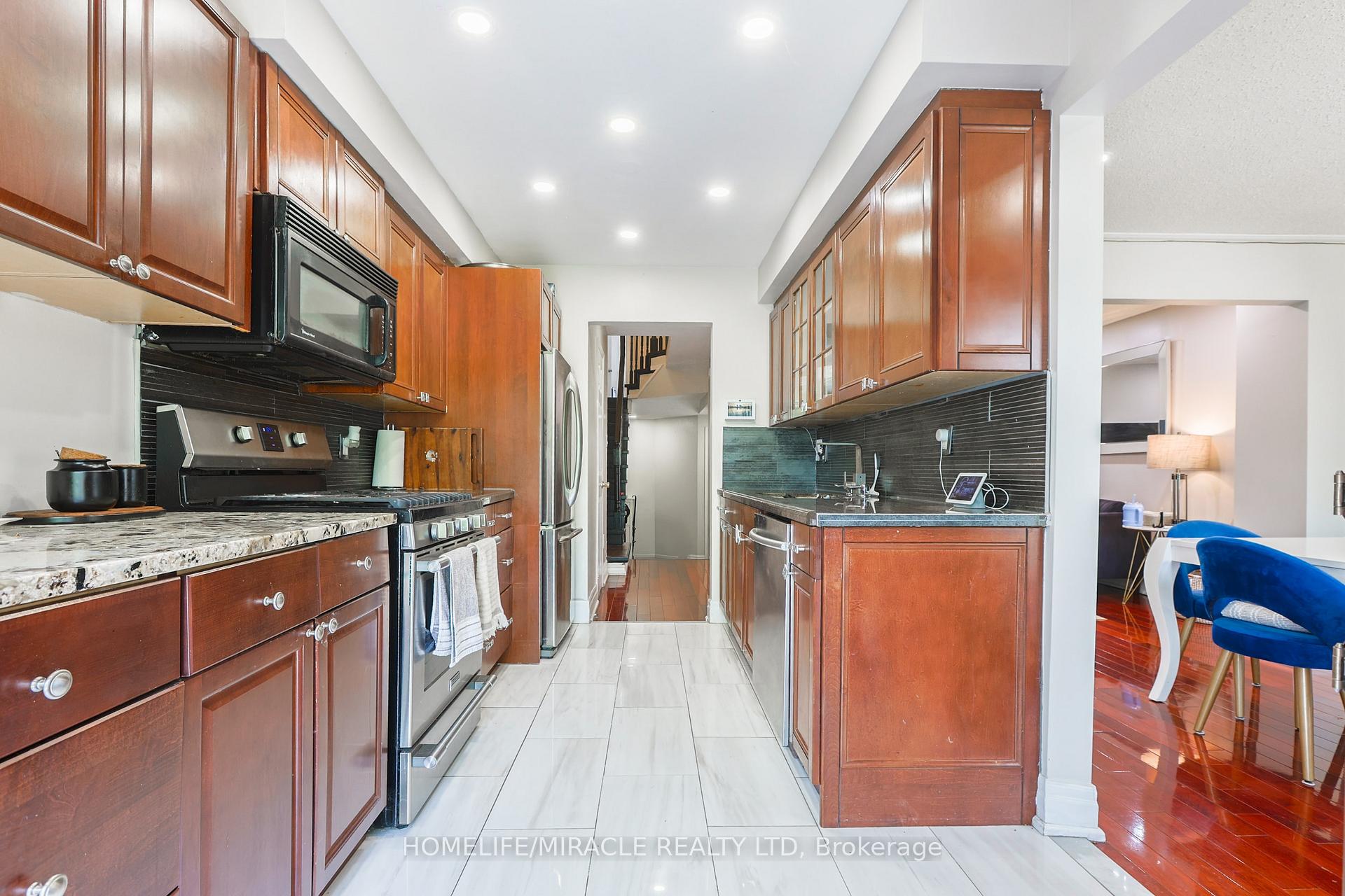 Photo 17 of 66 Teddington Crescent, Whitby, Pringle Creek — HOMEH