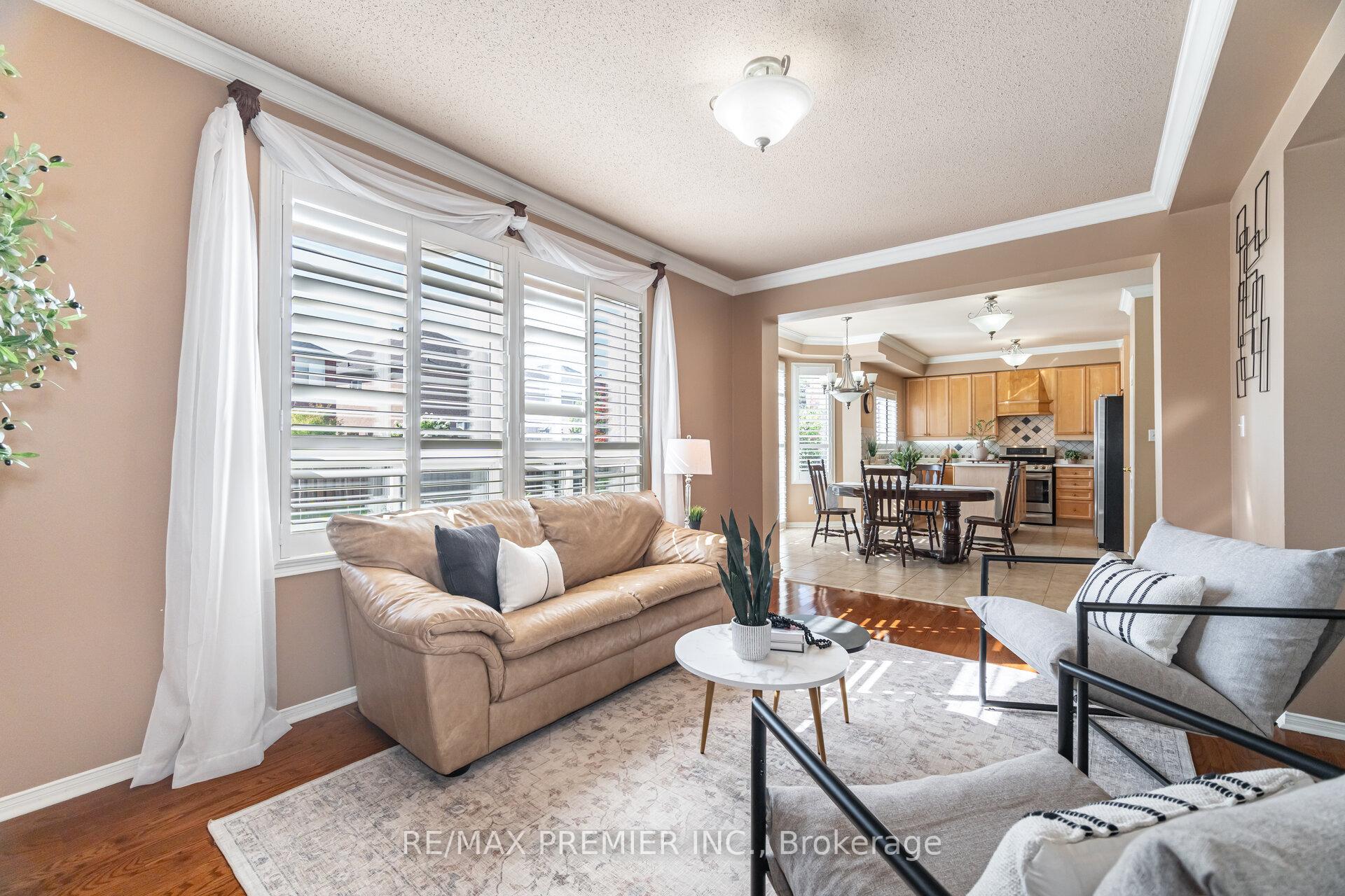 Photo 17 of 265 Julia Valentina Avenue, Vaughan, Sonoma Heights — HOMEH
