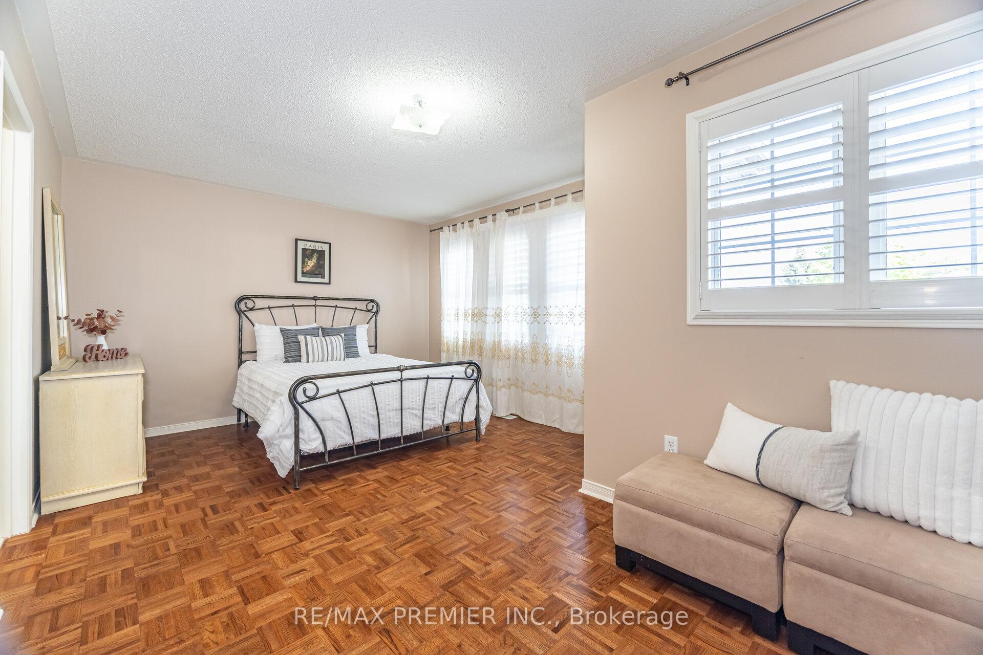 Photo 30 of 265 Julia Valentina Avenue, Vaughan, Sonoma Heights — HOMEH