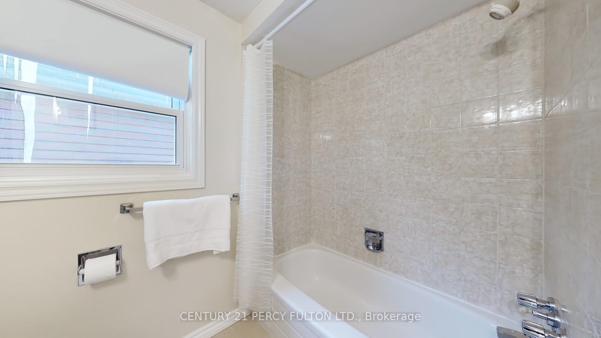Photo 33 of 1152 Tanzer Court, Pickering, Bay Ridges — HOMEH