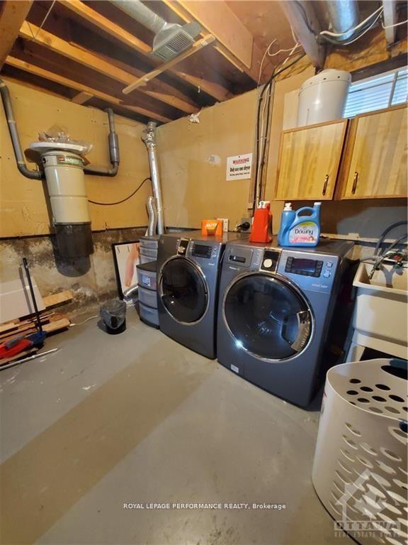 Photo 11 of 1064 Alenmede Crescent, Ottawa, Fairfield Heights — HOMEH