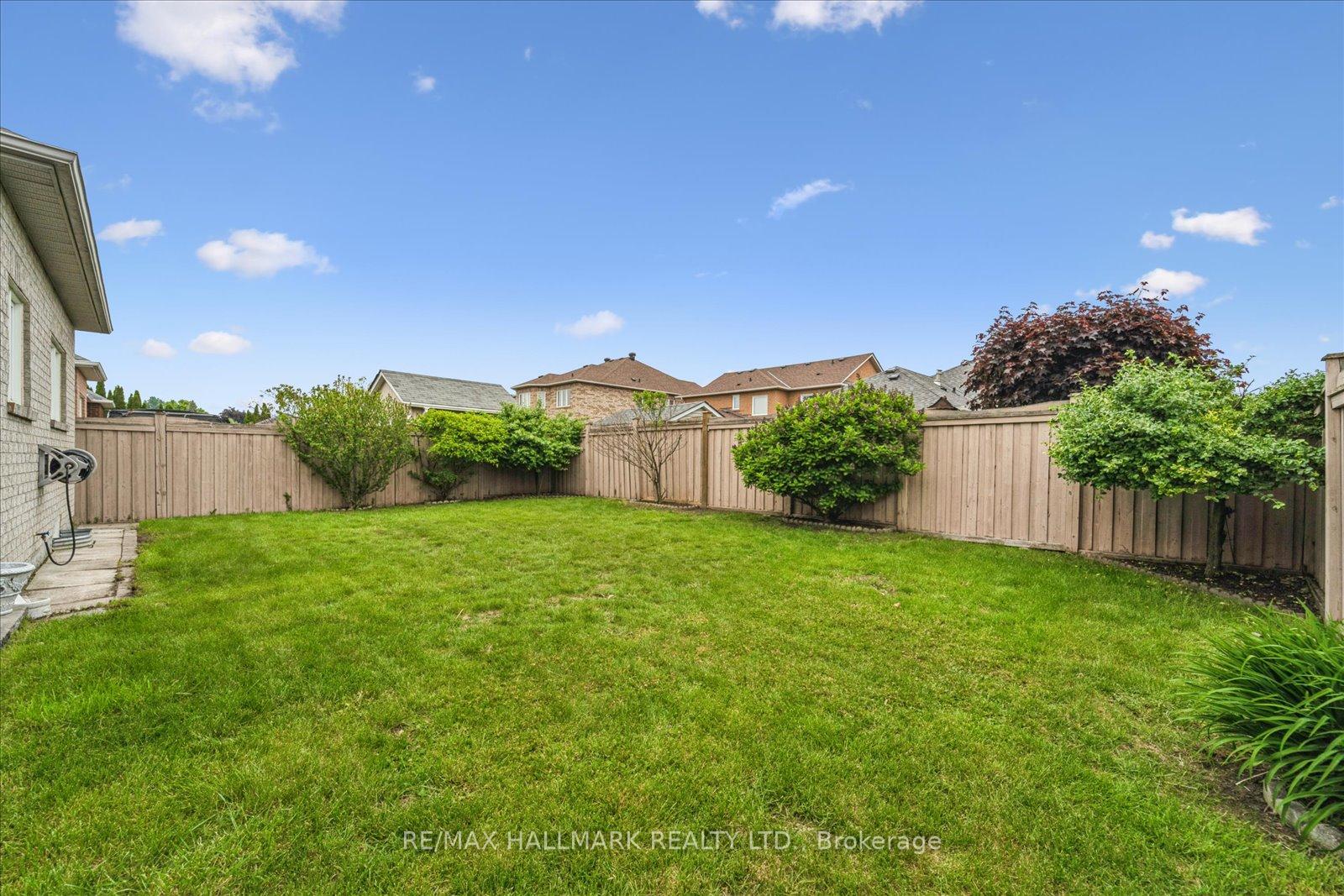 Photo 37 of 146 Tormina Boulevard, Whitby, Taunton North — HOMEH