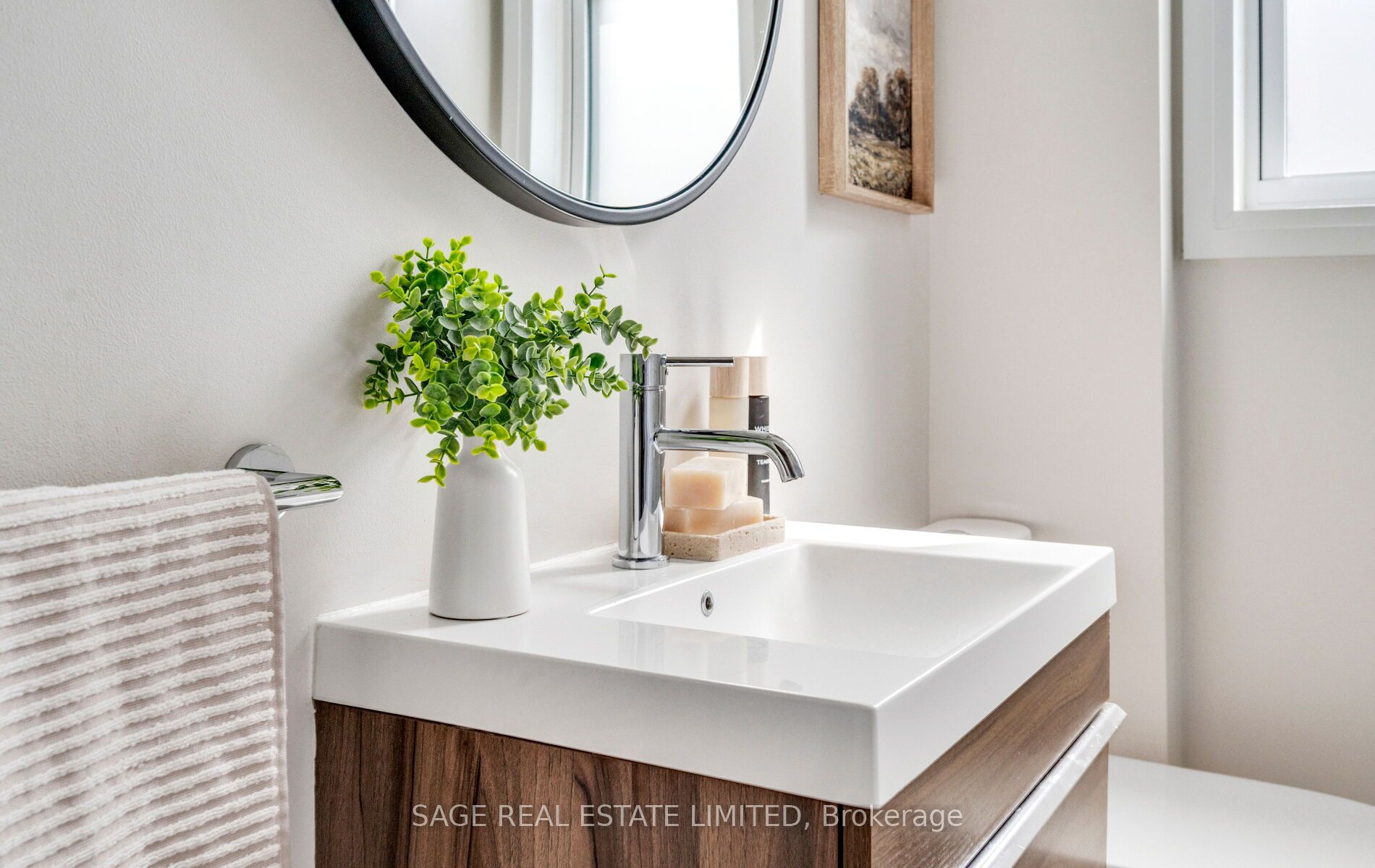 Photo 81 of 318 Durie Street, Toronto, Runnymede-Bloor West Village — HOMEH