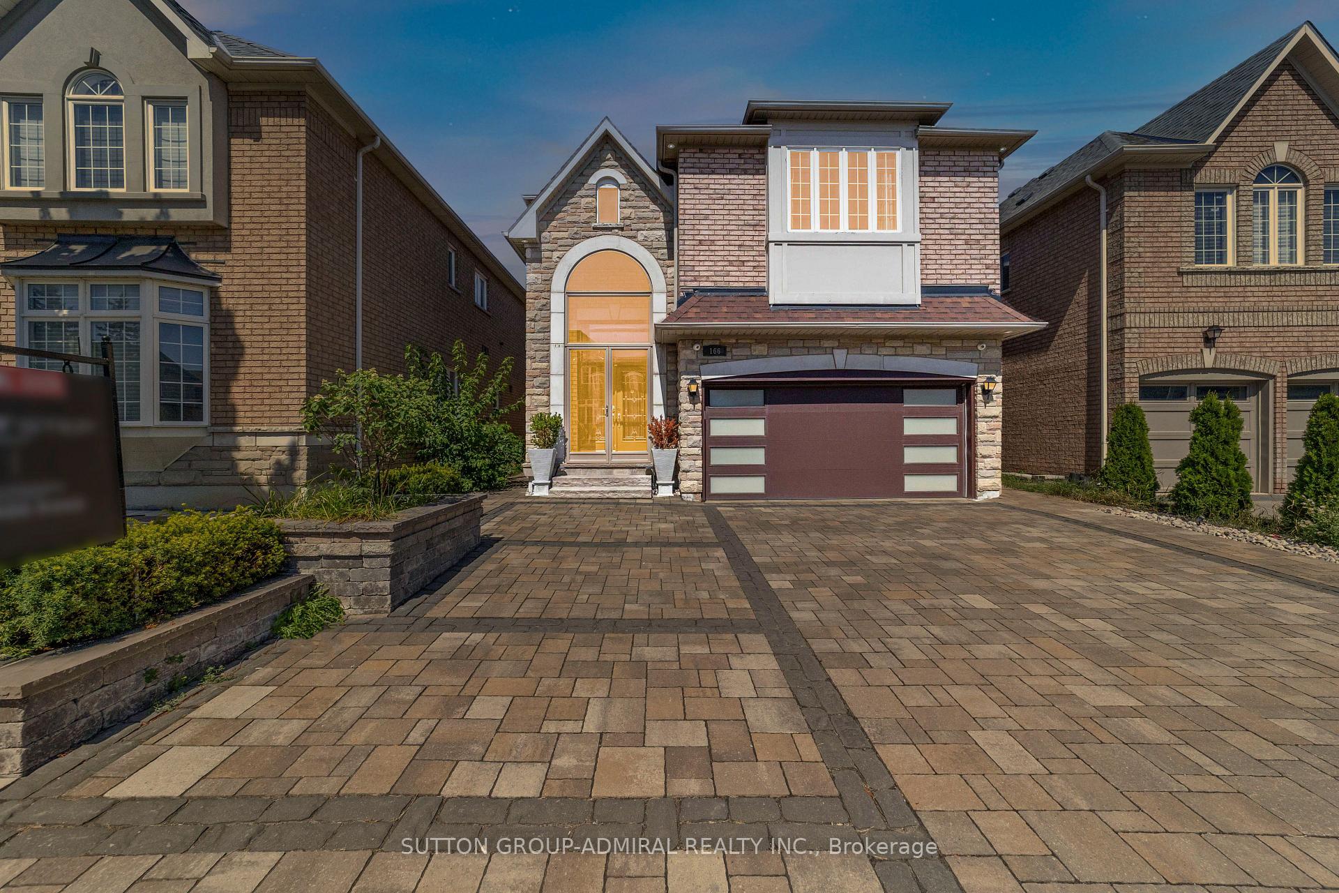Photo 1 of 166 Ner Israel Drive, Vaughan, Patterson — HOMEH