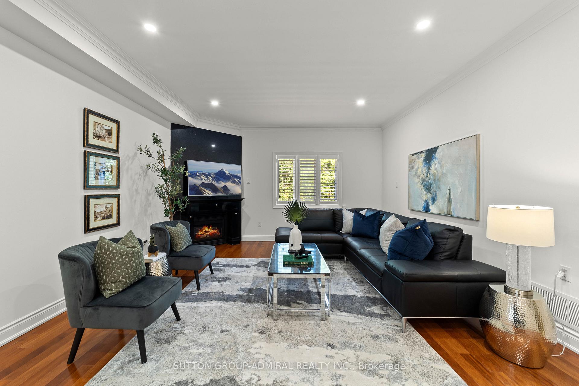 Photo 19 of 166 Ner Israel Drive, Vaughan, Patterson — HOMEH