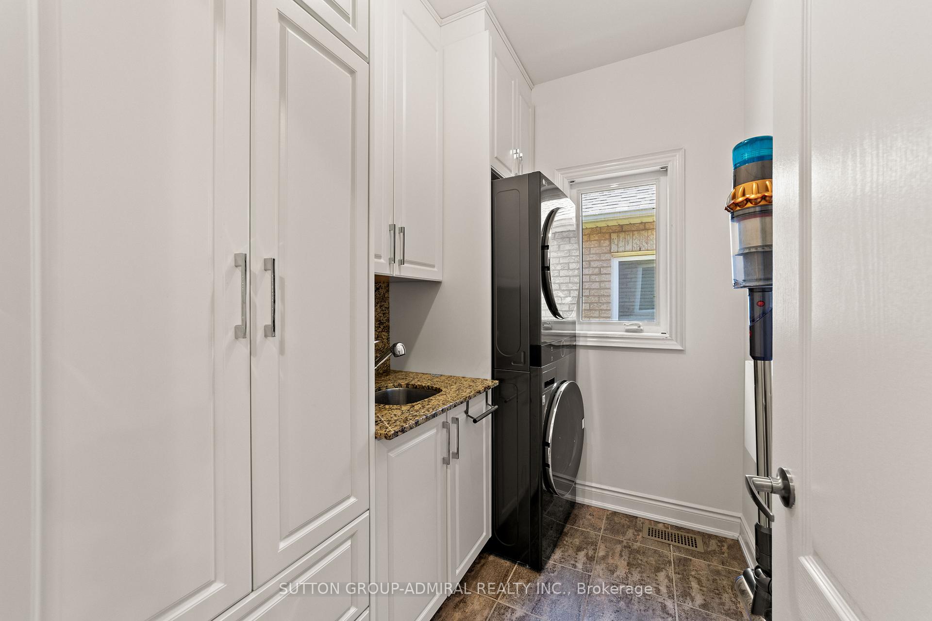 Photo 22 of 166 Ner Israel Drive, Vaughan, Patterson — HOMEH