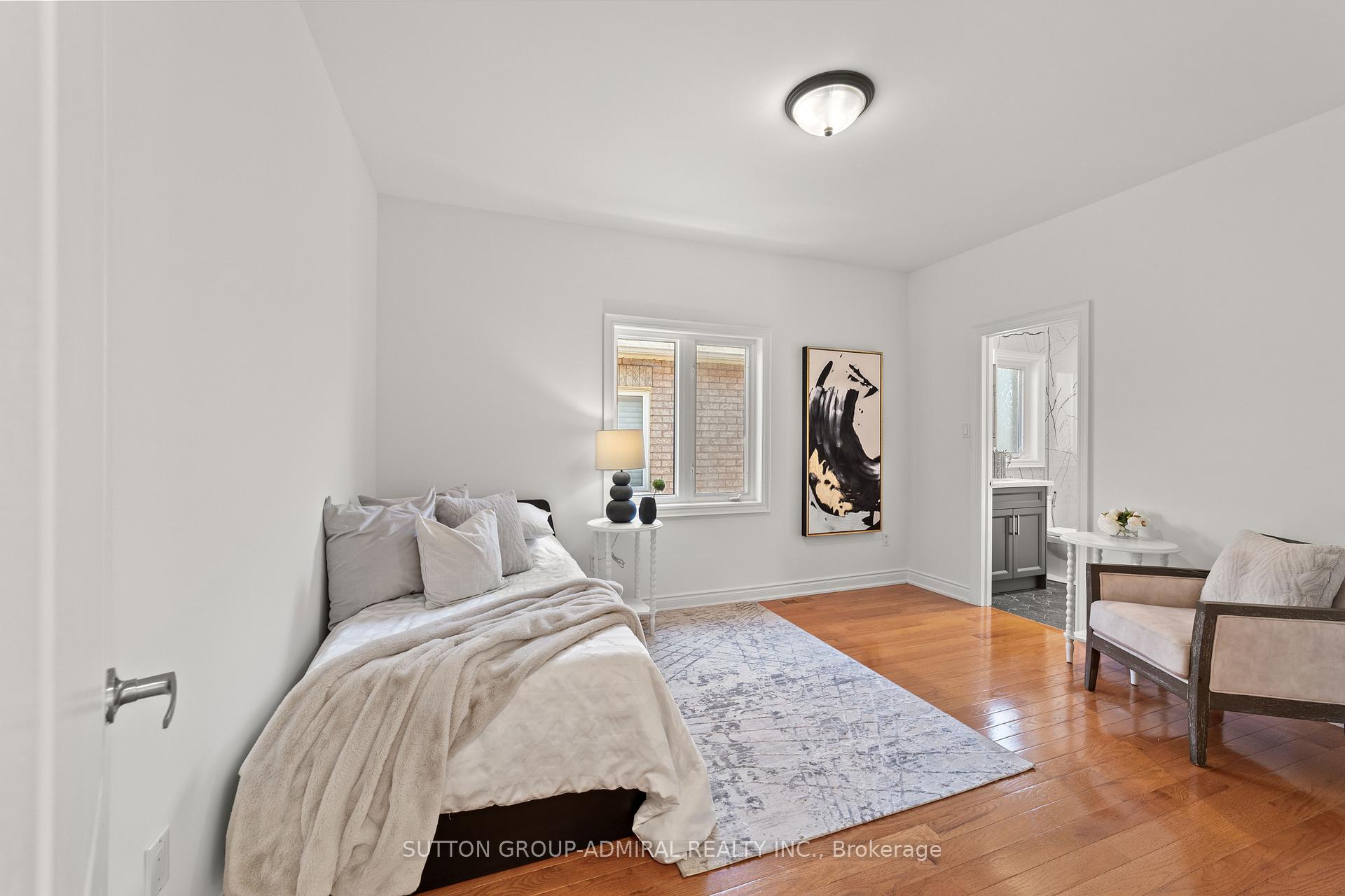 Photo 31 of 166 Ner Israel Drive, Vaughan, Patterson — HOMEH