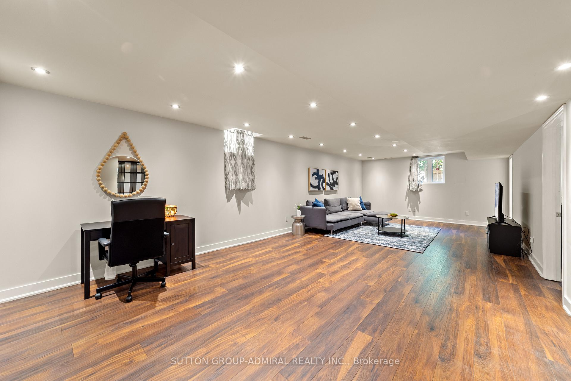 Photo 34 of 166 Ner Israel Drive, Vaughan, Patterson — HOMEH