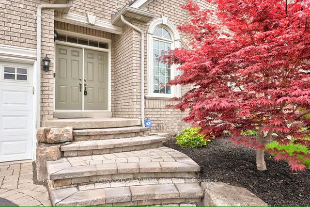 Photo 3 of 183 Tormina Boulevard, Whitby, Taunton North — HOMEH