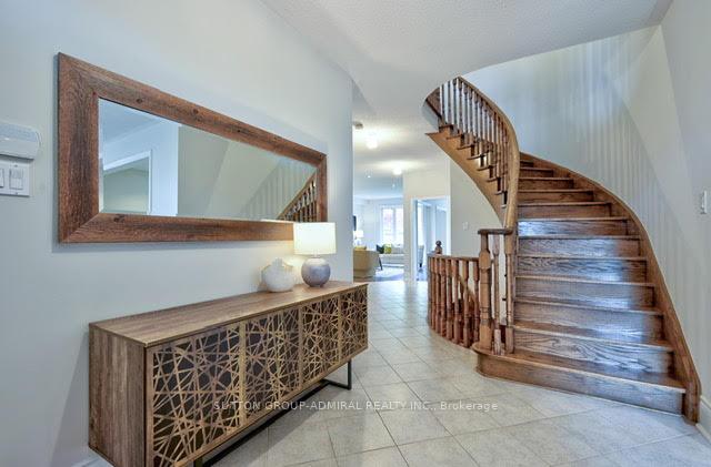 Photo 4 of 183 Tormina Boulevard, Whitby, Taunton North — HOMEH
