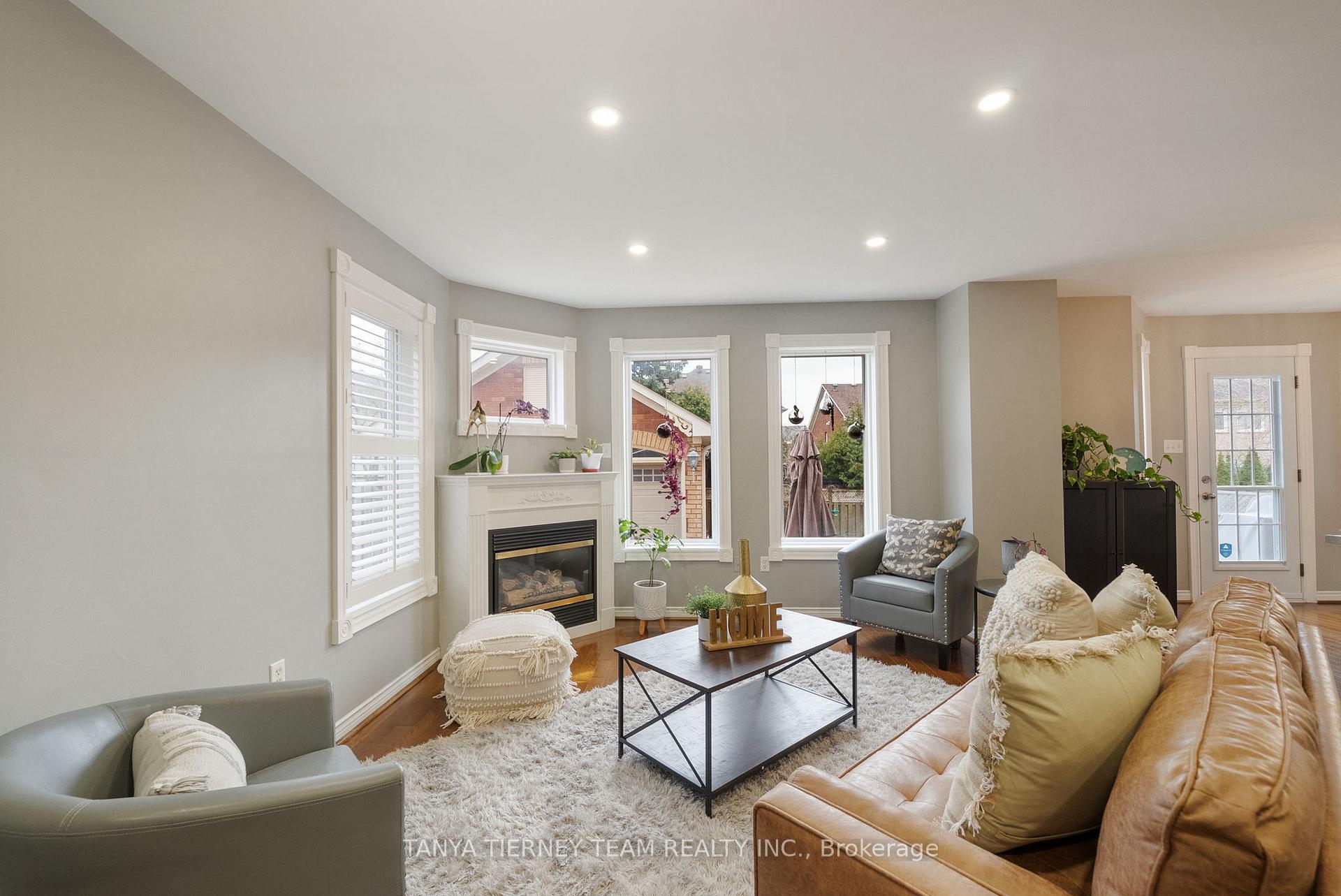 Photo 21 of 50 McBeth Place, Whitby, Brooklin — HOMEH