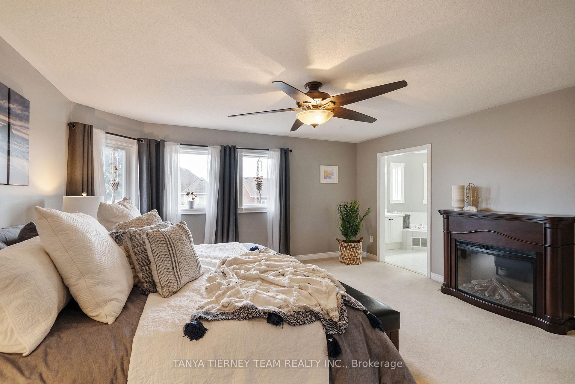 Photo 28 of 50 McBeth Place, Whitby, Brooklin — HOMEH
