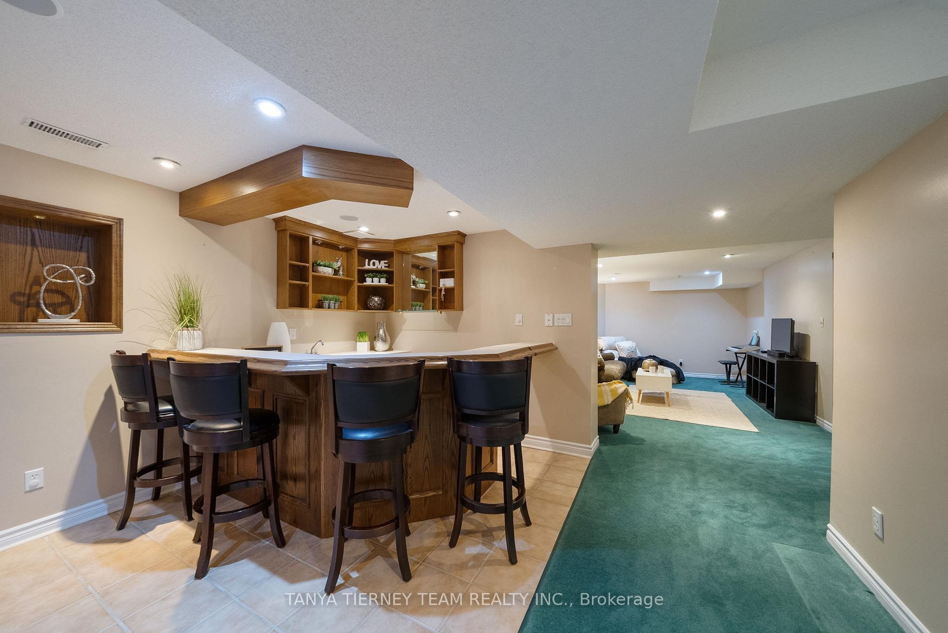 Photo 36 of 50 McBeth Place, Whitby, Brooklin — HOMEH