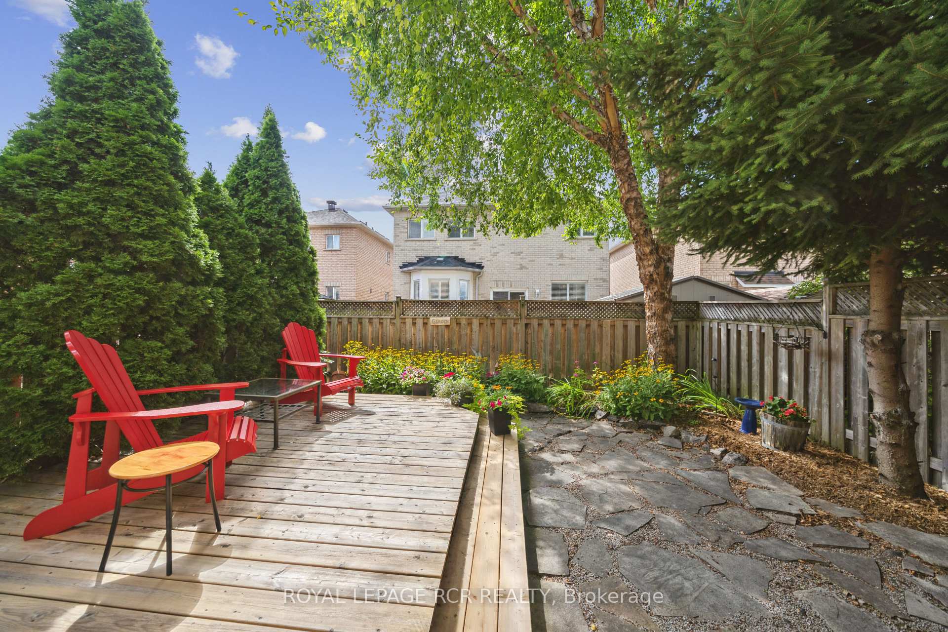 Photo 45 of 136 Dolce Crescent, Vaughan, Vellore Village — HOMEH