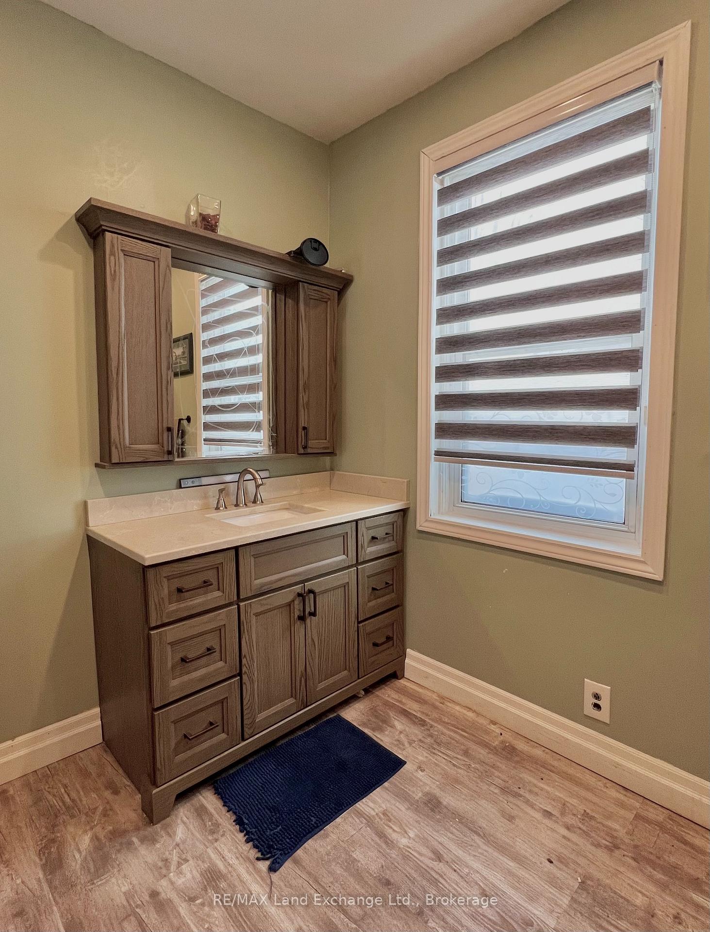 Photo 9 of 82 1st Avenue N, Arran-Elderslie — HOMEH