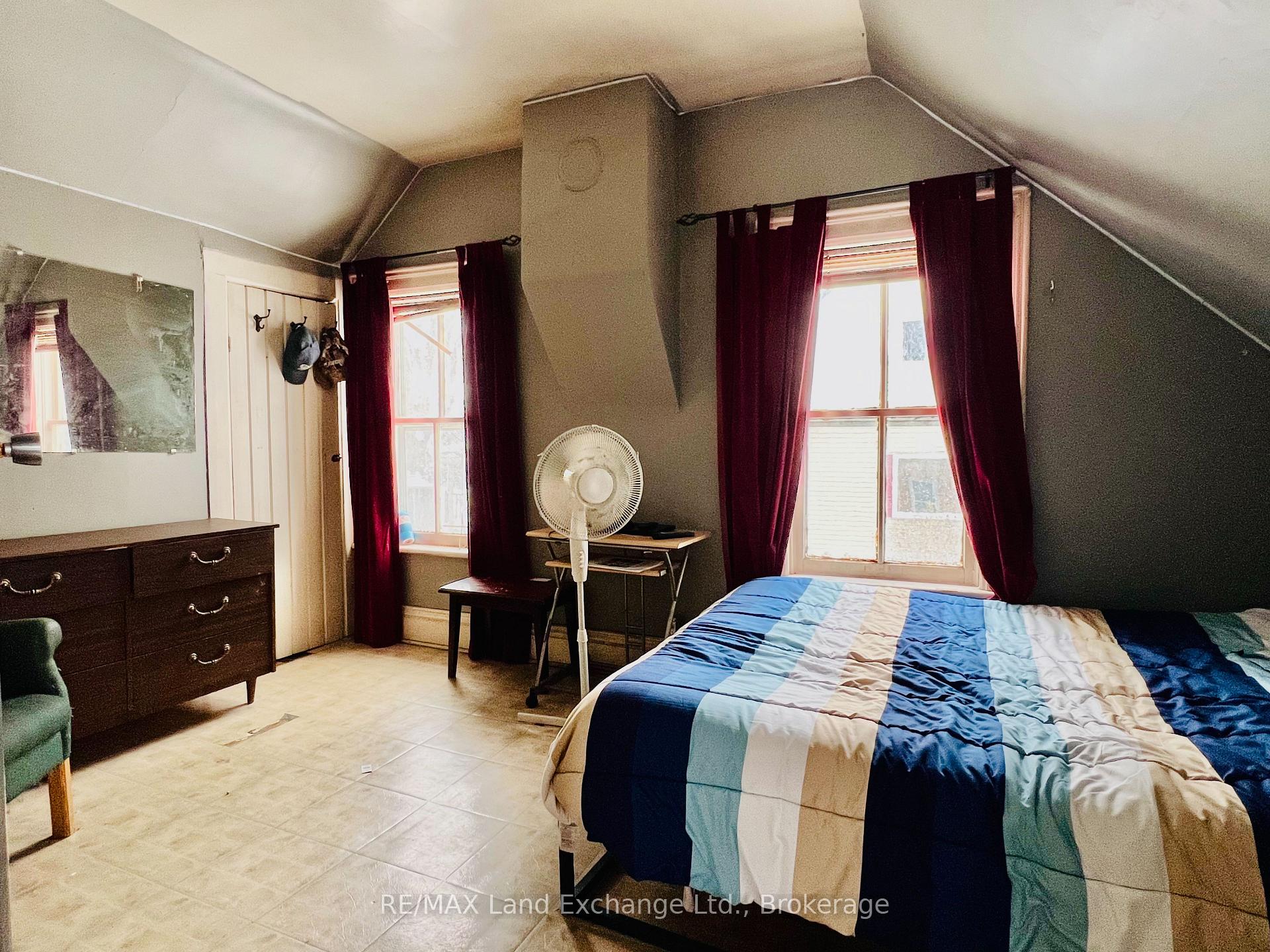 Photo 14 of 82 1st Avenue N, Arran-Elderslie — HOMEH